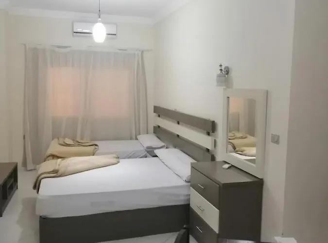 Nour Plaza Bed and breakfast