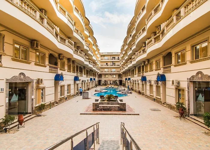 Nour Plaza