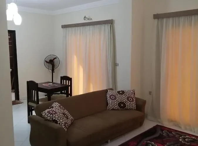 Bed and breakfast Nour Plaza