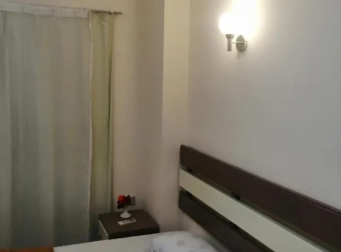 Bed and breakfast Nour Plaza *