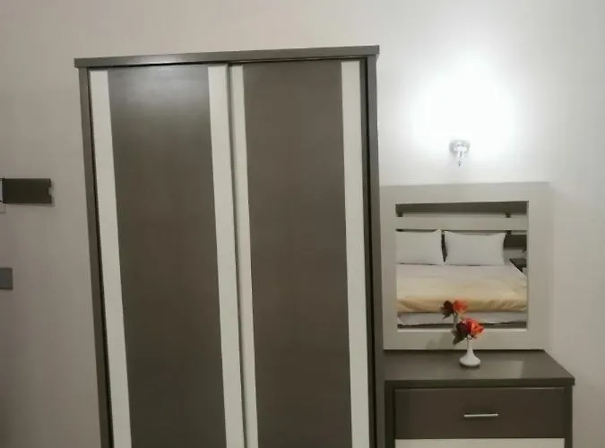 Nour Plaza Bed and breakfast